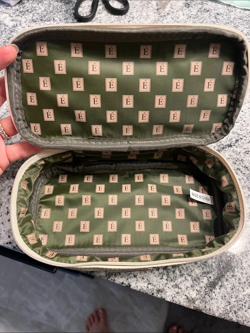 Éminence Skincare Travel Bag